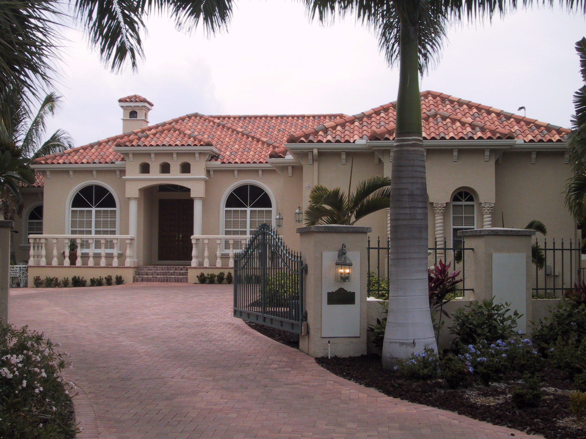 3385450213_44e05fd3dc_o