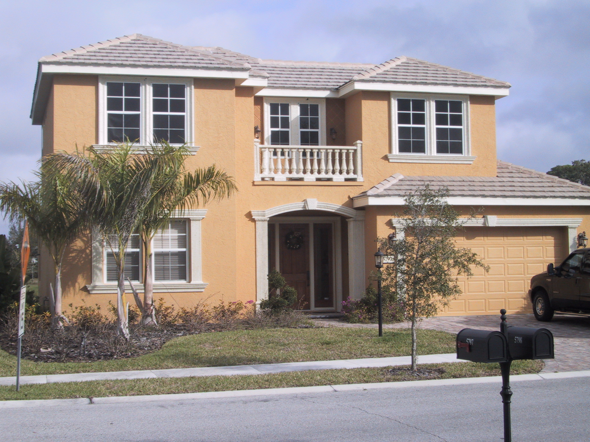 3385451227_91e197de0b_o