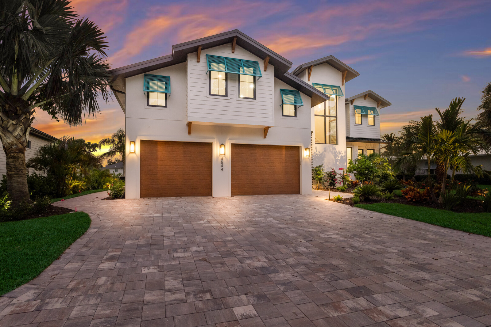 02_0120250827_1573_mls