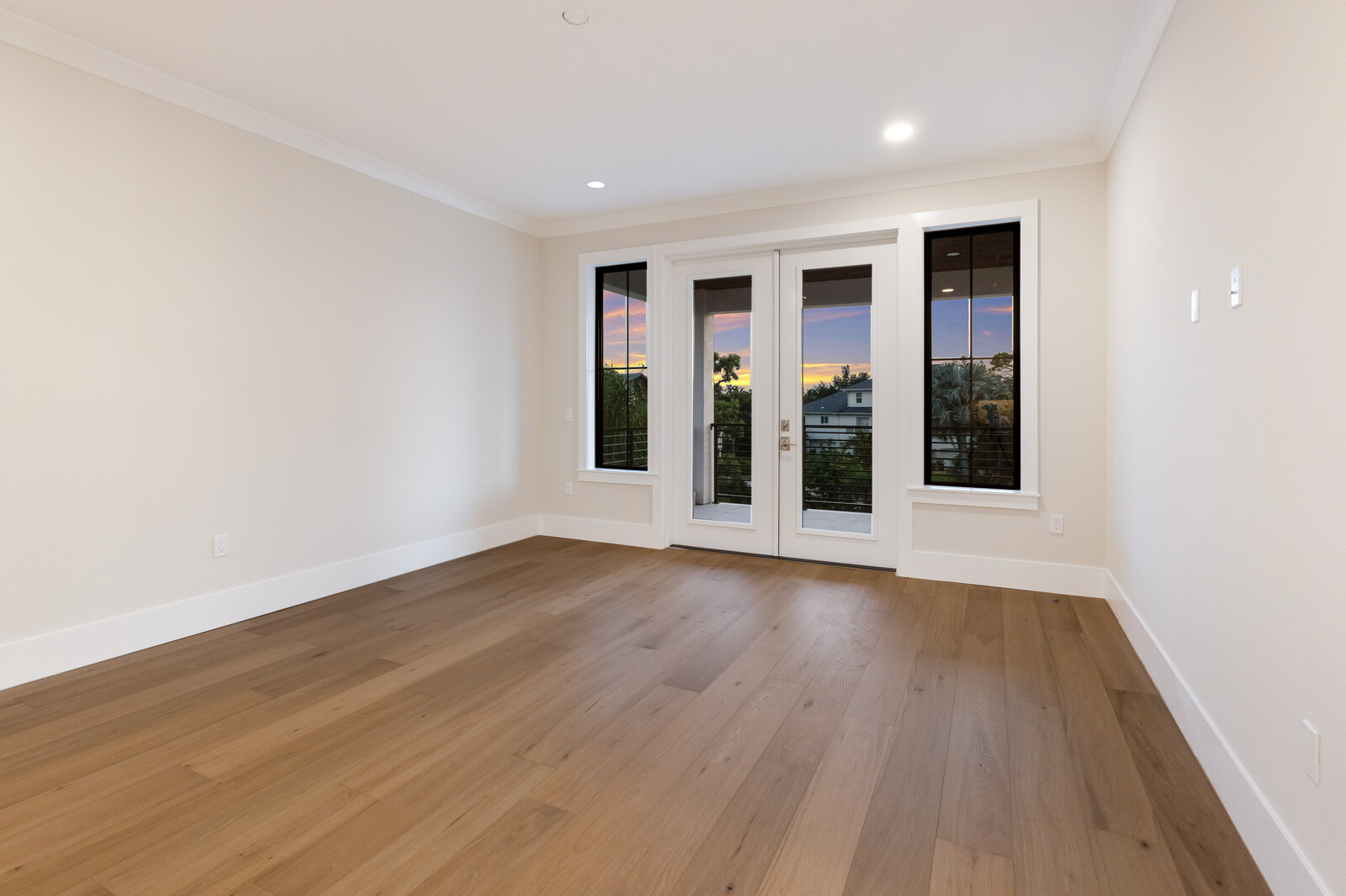 36_0120250827_1600_mls