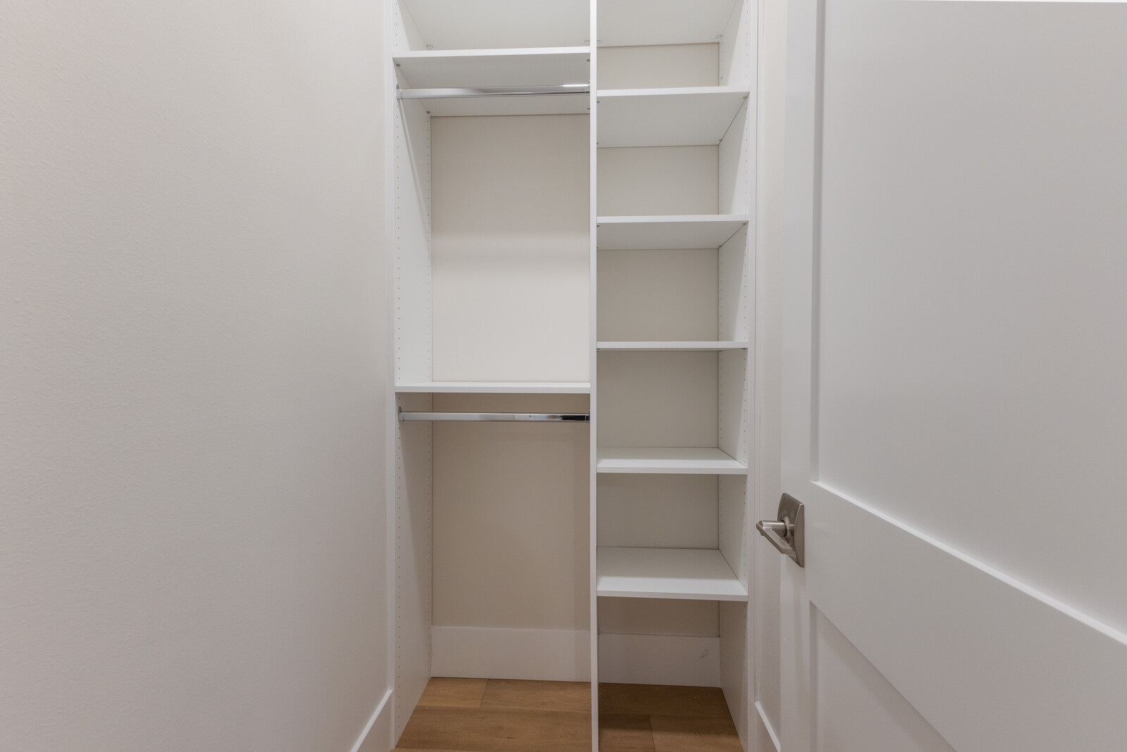 57_0120250827_1621_mls